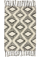 Mandor Diamond Tufted Rug - 120 x 180cm